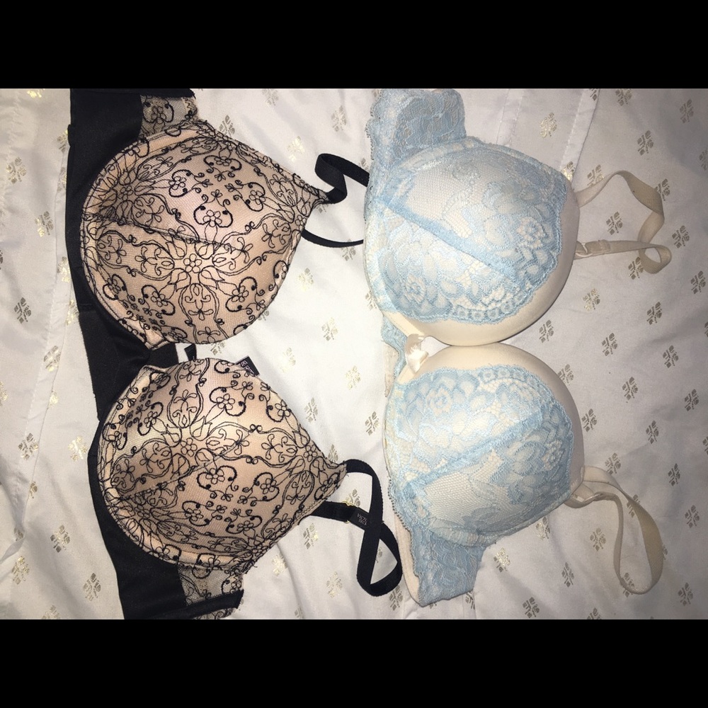 2 32B Bras Victoria’s Secret and adore me